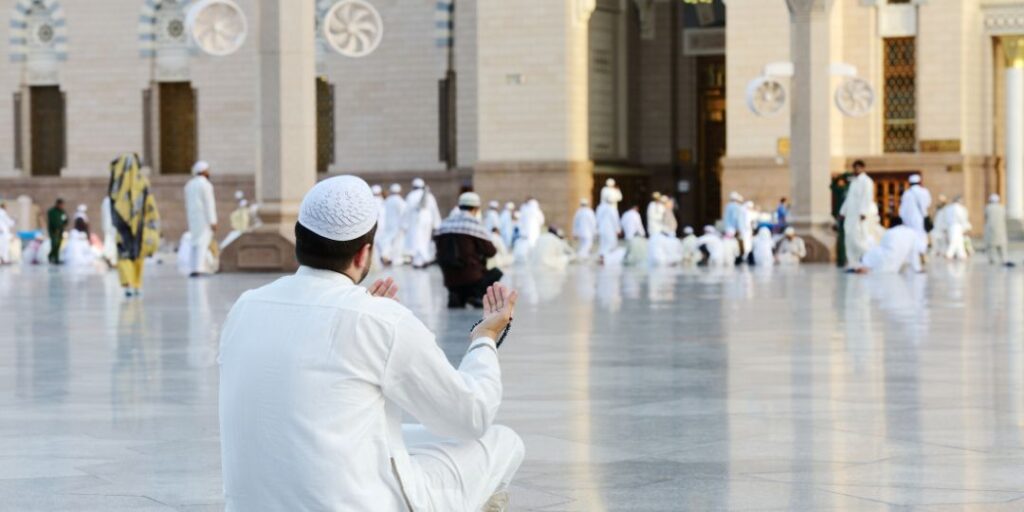 October Umrah package - Noble Voyages
